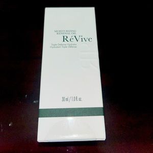 RéVive Moisturizing Renewal Oil